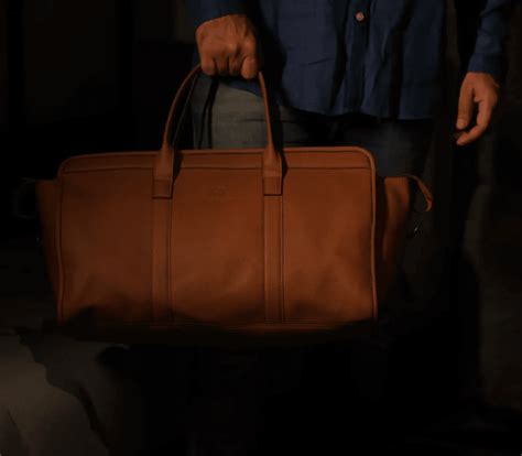 Man-Sized Haul: Your Guide to the Ultimate Duffle Bag for Men