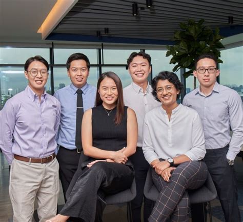 Management Associate Program Singapore: Unleash Your Career Potential