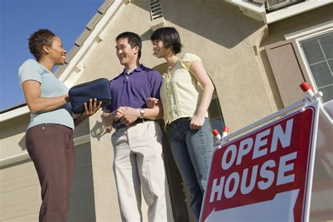 Manager Real Estate Jobs: A Lucrative Career with a Bright Future