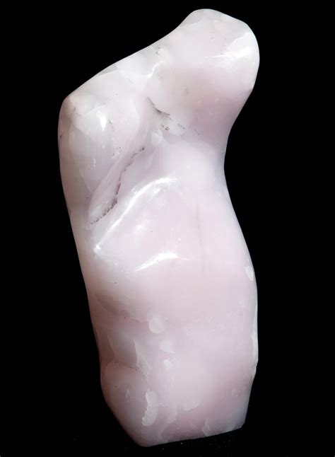 Mangano Calcite Pink: A Vibrant and Versatile Mineral