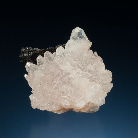 Manganoan Calcite: A Versatile Mineral with Endless Possibilities