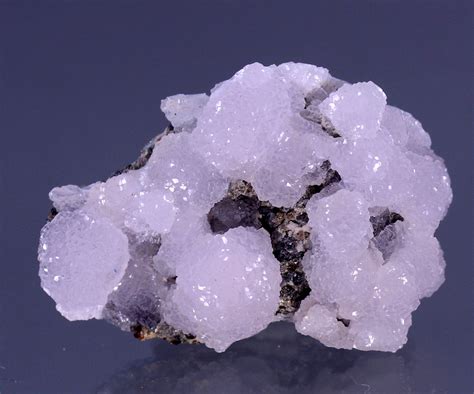 Manganoan Calcite: The Versatile Mineral with Surprising Applications