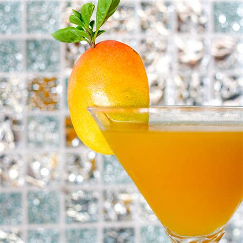 Mango Mint: A Refreshing and Aromatic Fusion