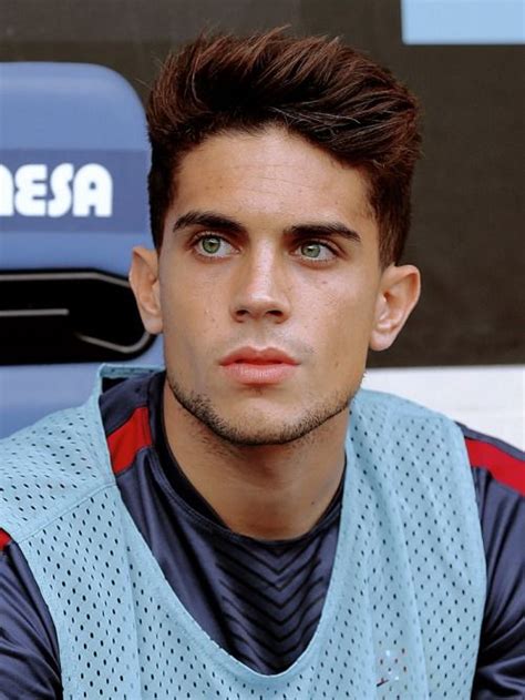 Marc Bartra: Um Zagueiro Sólido e Experiente em Dortmund