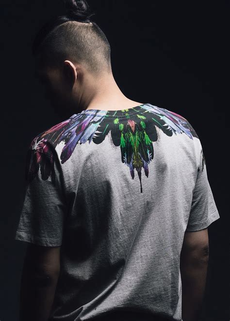 Marcelo Burlon T-Shirt: A Statement of Style and Streetwear Dominance