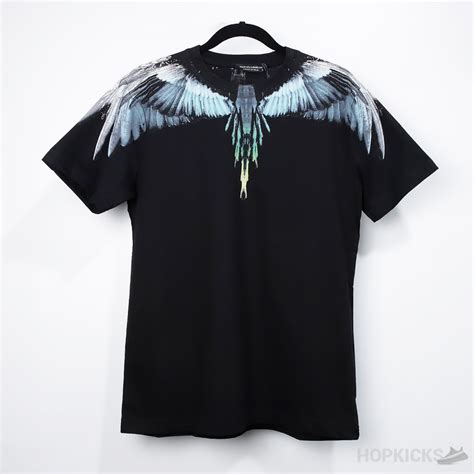 Marcelo Burlon T-Shirts: A Statement of Style and Authenticity