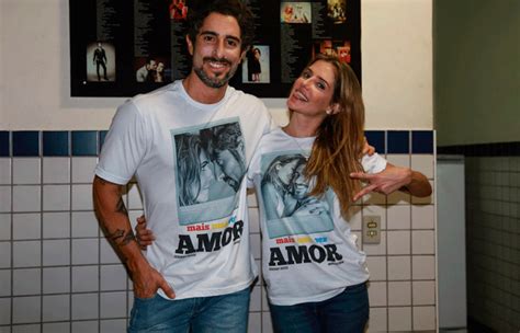 Marcos Mion e Deborah Nascimento: Uma Jornada de Amor e Sucesso