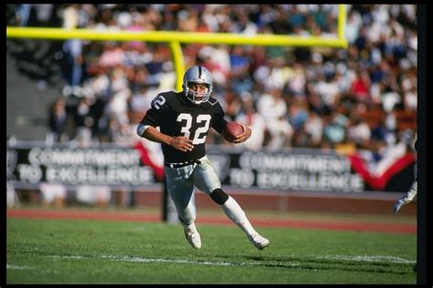 Marcus Allen Jersey: A Symbol of a Legendary Running Back