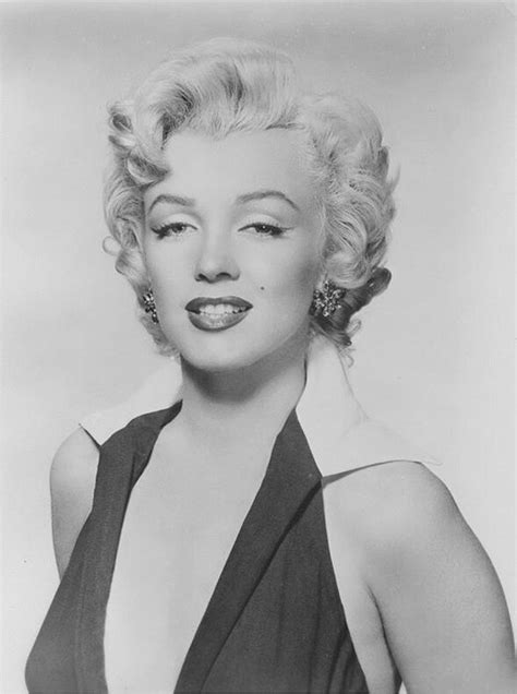 Marilyn Monroe: The Alluring and Enigmatic Rose Loomis