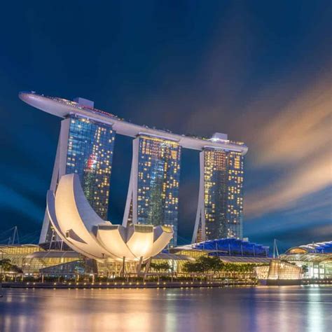 Marina Bay Sands: อาณาจักรแห่งความรุ่งโรจน์และการพนัน