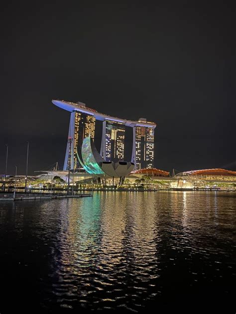 Marina Bay Sands Light Show: A Dazzling Spectacular Not to be Missed