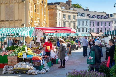 Markets and Shopping