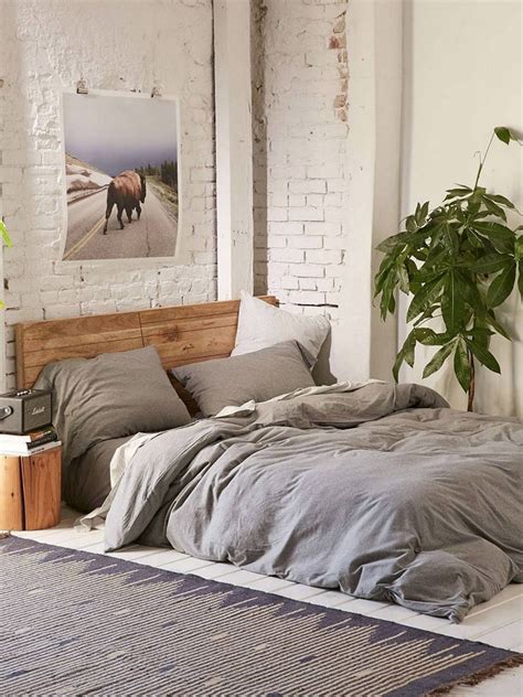 Masculine Bed Sheets: Transform Your Bedroom into a Haven of Virility and Sophistication
