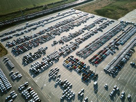 Massive Inventory of 1,000+ Vehicles: