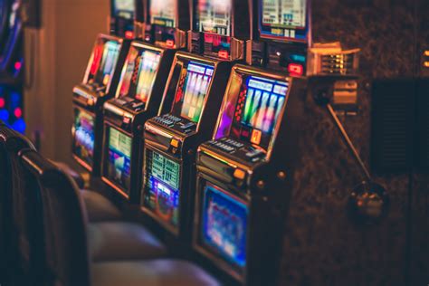 Mastering the Art of Slot Machine Success