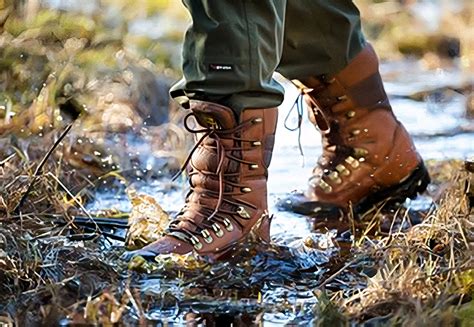 Mastering the Pursuit: A Comprehensive Guide to Light Hunting Boots