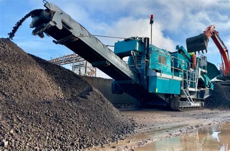 Material Crushers: Unveiling the Power of 3,000-Ton Machines