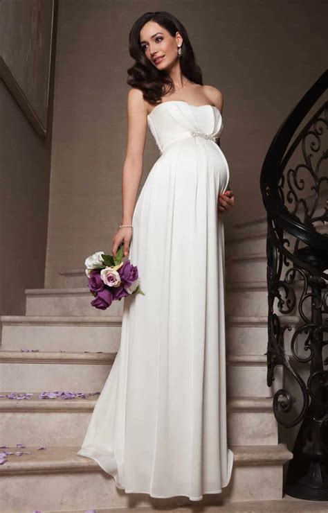 Maternity Wedding Dresses: Style and Support for Expecting Brides