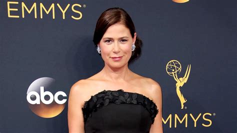 Maura Tierney: 51 Unforgettable Facts About Her Time on "The Office"