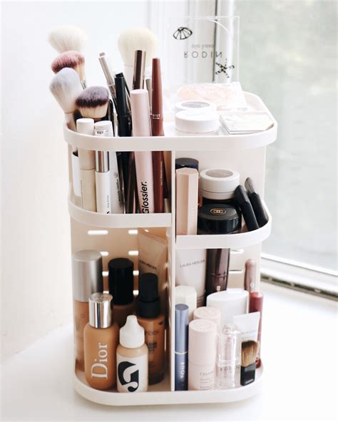 Maximize Space and Style: The Ultimate Guide to Makeup Organizers for Vanity