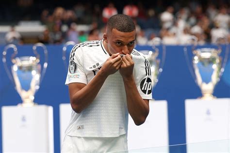 Mbappé Real Madrid Jersey: A Dream Fulfilled