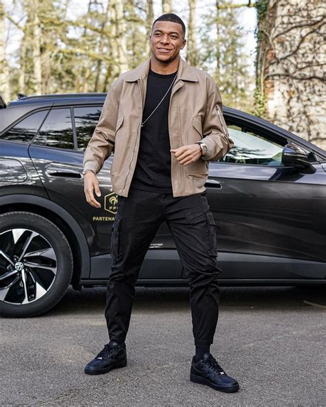 Mbappé T-Shirts: Style and Substance on and off the Field