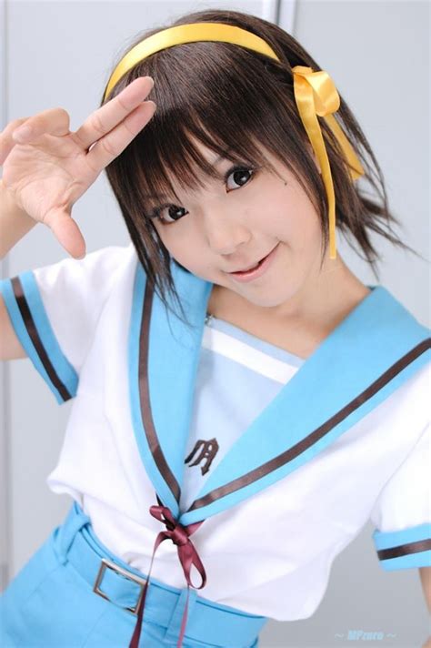 Melancholy of Haruhi Suzumiya Cosplay: Capturing the Enigmatic Charm