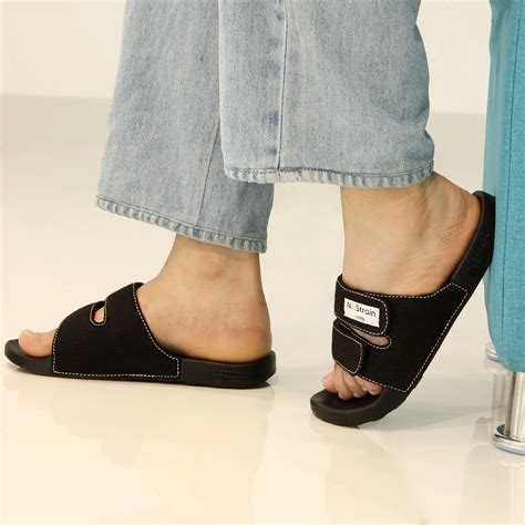 Mens Shower Sliders: Step into Comfort and Convenience