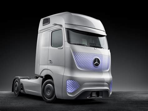 Mercedes-Benz FE: The Future of Electric Trucks