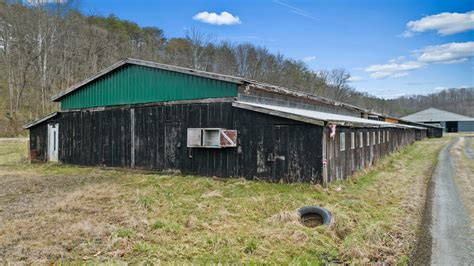 Meredith Manor: A Historical Gem in the Heart of Waverly, WV