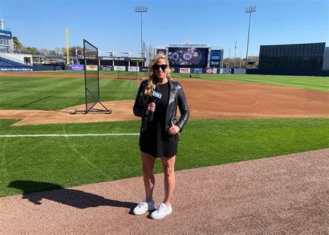 Meredith Marakovits' Background and Expertise