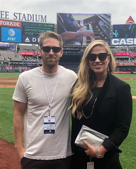 Meredith Marakovits: A Rising Star in the Gaming Industry and Her Talented Partner