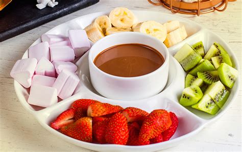 Mergulhe no Prazer: Frutas para Fondue - O Guia Definitivo