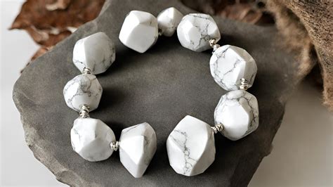 Metaphysical Properties of Howlite: A Journey into Tranquility, Stress Relief, and Communication