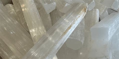 Metaphysical Properties of Selenite: Unraveling the Crystal's Mystical Allure