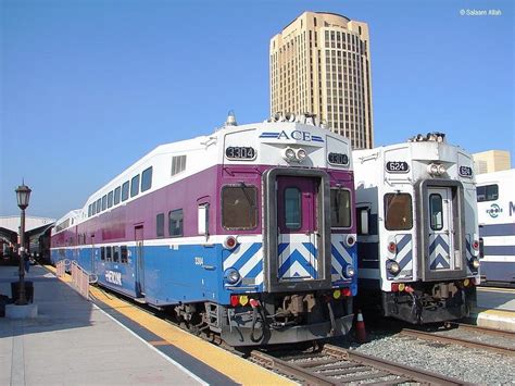 Metrolink Commuter Rail: