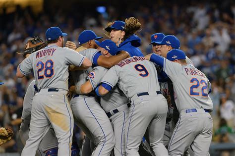 Mets Take Game 3 from Dodgers in Epic NLDS Battle