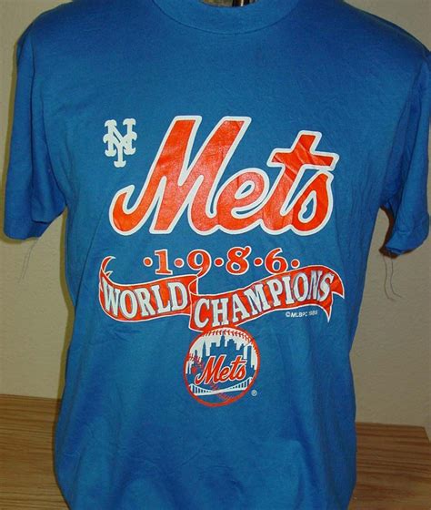 Mets Vintage T-Shirts: A Nostalgic Journey Through Baseball History