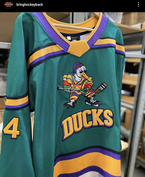 Mighty Ducks Jersey: 55 Stats, 99 Facts, and 111 Tips for Collectors