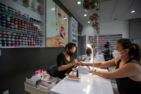 Milano Nail Salons: The Ultimate Guide to Pampering Your Nails