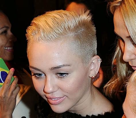 Miley Cyrus' Short Hair: A Journey of Transformation