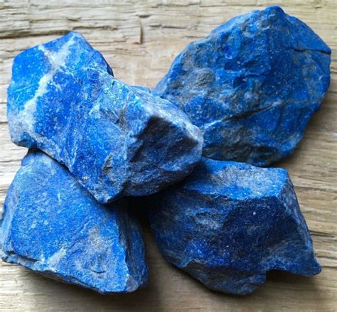 Minerals That Are Blue: A Lapis Lazuli Bonanza