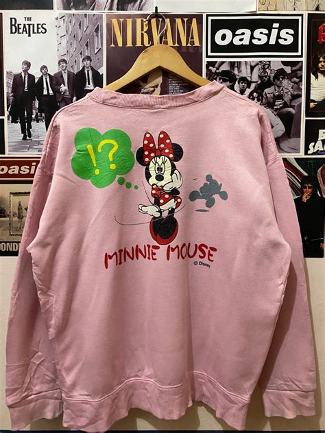 Minnie Mouse Sweatshirt for Women: A Classic Fashion Piece