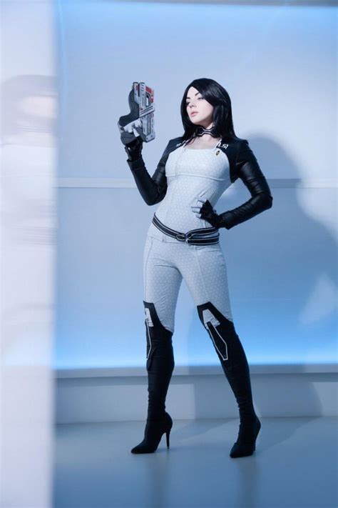 Miranda Lawson Cosplay: A Guide to Embodying the Cerberus Operative