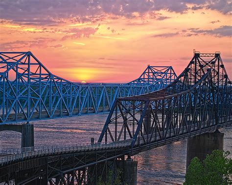 Mississippi Bridge