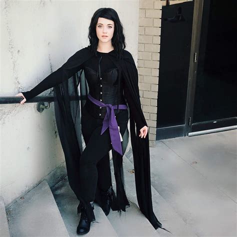 Mistborn Cosplay: Embodying the Metallic Arts