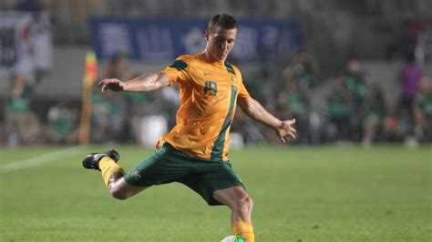 Mitchell Duke: The Aussie Striker Making Waves in the Soccer World