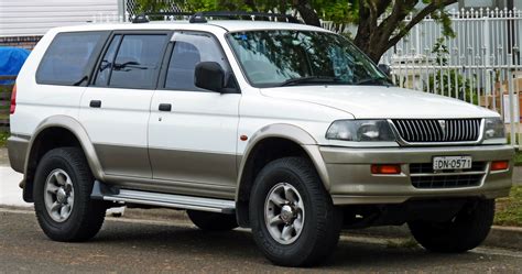 Mitsubishi Challenger | Pajero Sport Engine Electrical System and Diagram Ebook Reader