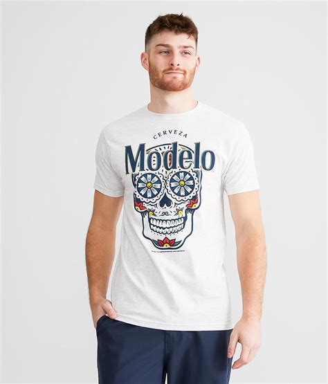 Modelo Tee Shirts: A Comprehensive Guide to the Latest Styles, Trends, and Design Options