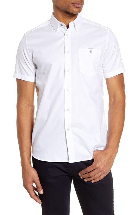 Modern Appeal of Button Up Short Sleeve Shirts